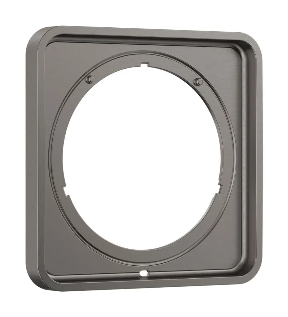 Verlängerungsrosette aus Metall mit runder Aussparung, geeignet für Badezimmerarmaturen, hergestellt von Hansgrohe. Oberfläche in schwarzem Chrom, schlichtes Design.
